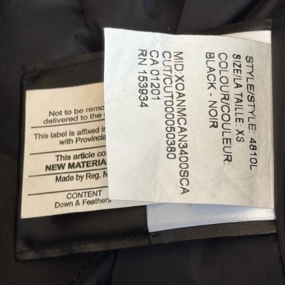 Women’s Canada Goose Tundra Pants, Size XS.  Like new!  Worn 3 times - Picture 11 of 13